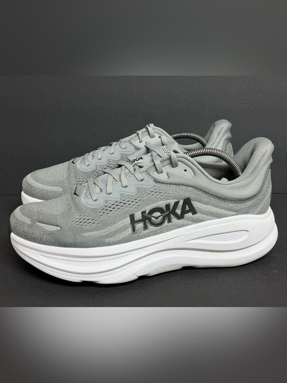 Hoka One One Bondi 9 Wide Mens Running Shoes Grey Size 11 2E BARELY WORN